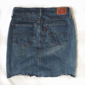 Vintage Levi’s Denim Skirt 💋